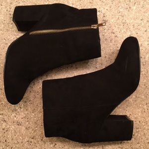 ASOS Suede Ankle Boots🖤